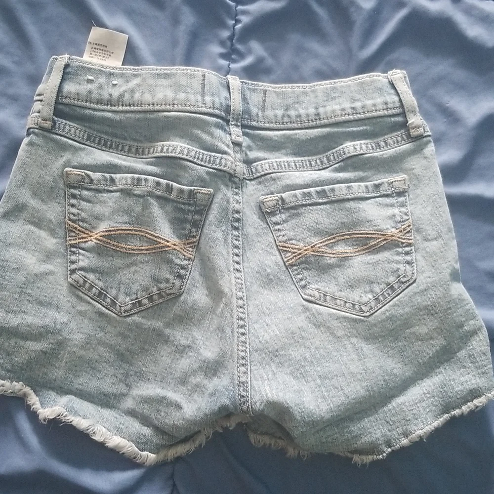 Abercrombie Kids jean shorts - Picture 3 of 3
